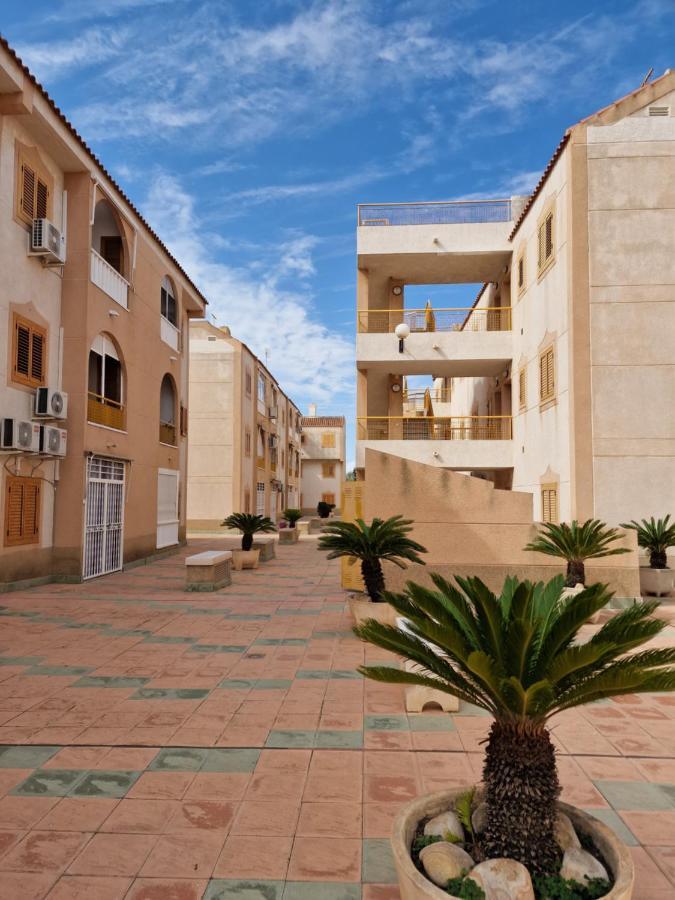 "Vero Vijola" In Torrevieja Exterior photo